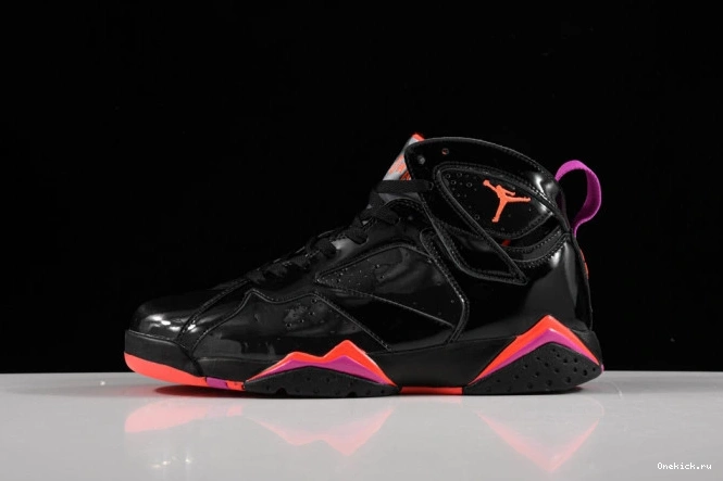 One Kick Black Retro 7 Air Patent 313358-006 Jordan 0802